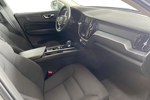 Volvo XC60 7 of 21