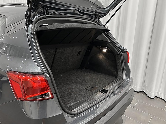 Seat Arona 4 of 5