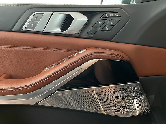 BMW X7 12 of 20