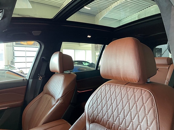 BMW X7 9 of 20