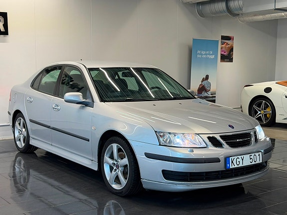Saab 9-3 4 of 5