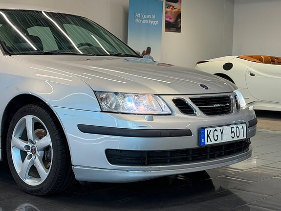 Saab 9-3 5 of 5