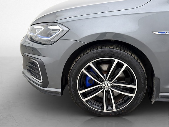 Volkswagen Golf I 28 of 30