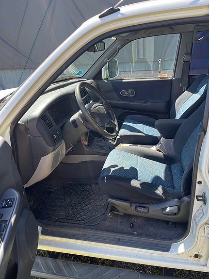 Mitsubishi Pajero Sport 4 of 5