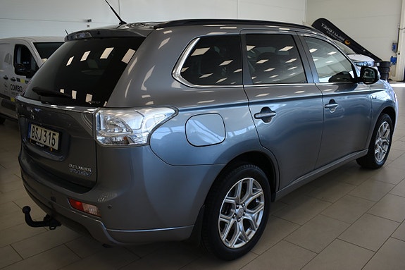 Mitsubishi Outlander 4 of 5