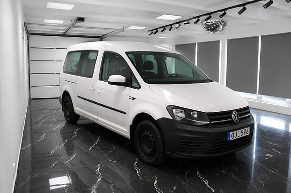 Volkswagen Caddy Maxi 3 of 16