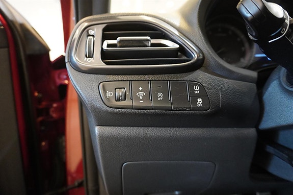 Hyundai i30 12 of 17