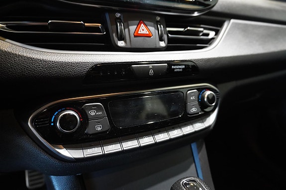 Hyundai i30 15 of 17