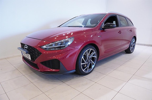 Hyundai i30 2 of 17