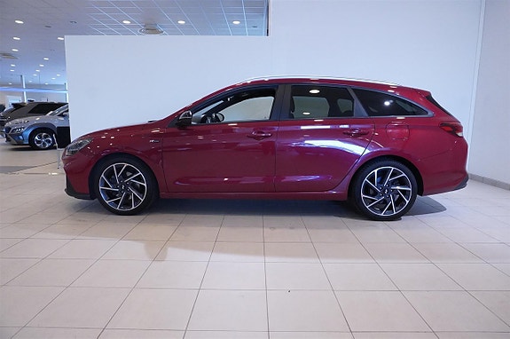 Hyundai i30 4 of 17