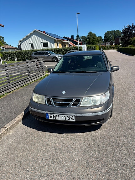 Saab 9-5 5 of 5