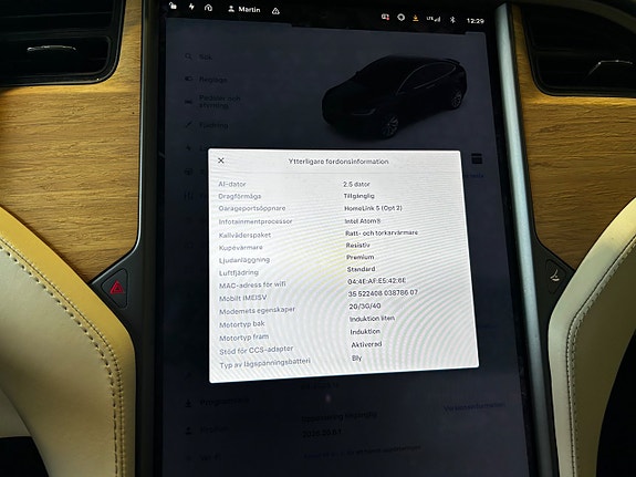 Tesla Model X 16 of 16