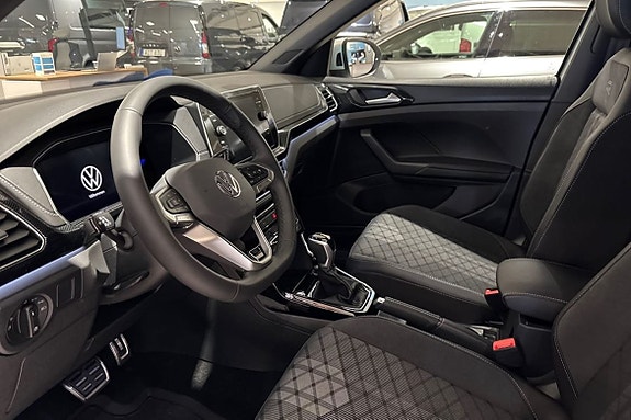 Volkswagen T-Cross 12 of 15