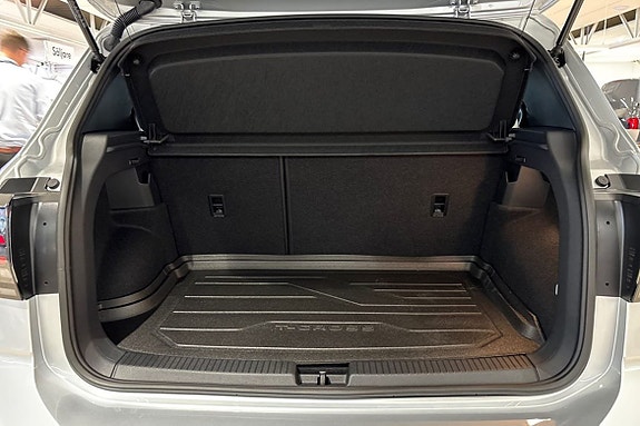 Volkswagen T-Cross 10 of 15