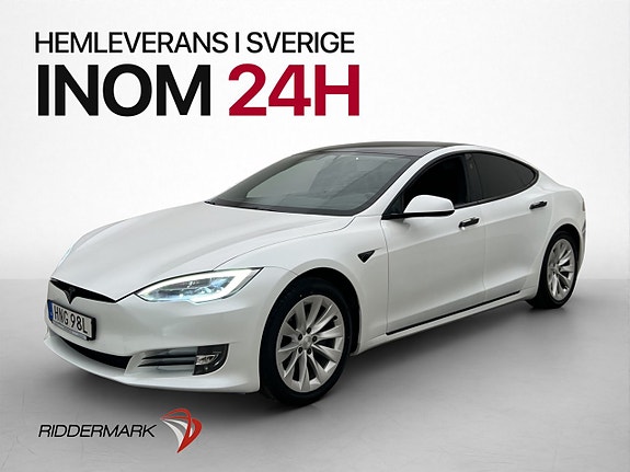 Tesla Model S 4 of 5