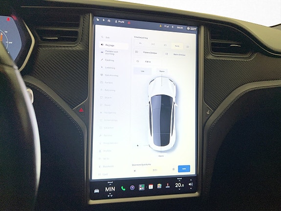 Tesla Model S 22 of 30
