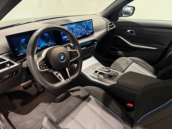 BMW 330e 11 of 18