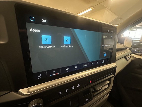 Volkswagen Transporter 16 of 17