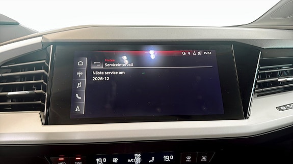 Audi Q4 e-tron 14 of 18