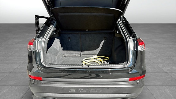 Audi Q4 e-tron 13 of 18