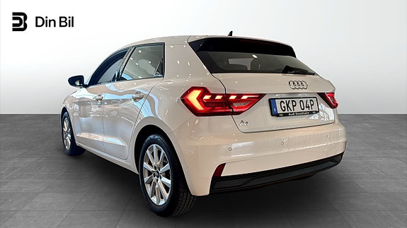 Audi A1 3 of 5