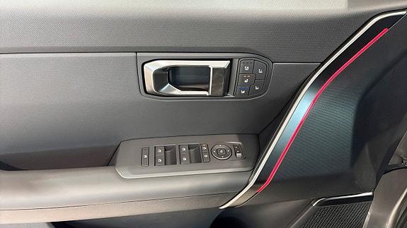 Kia Seltos 11 of 15