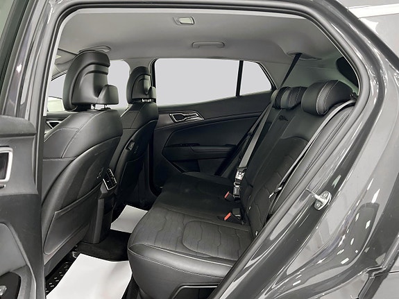 Kia Sportage 10 of 25