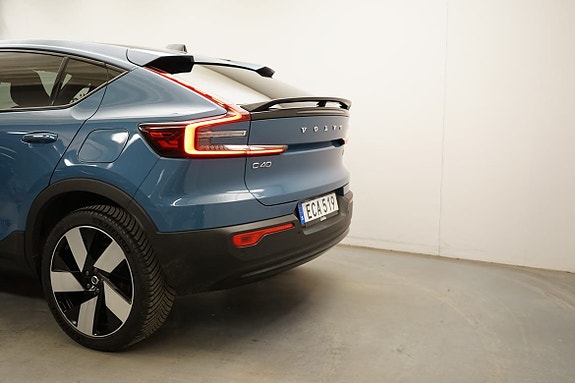 Volvo C40 3 of 5