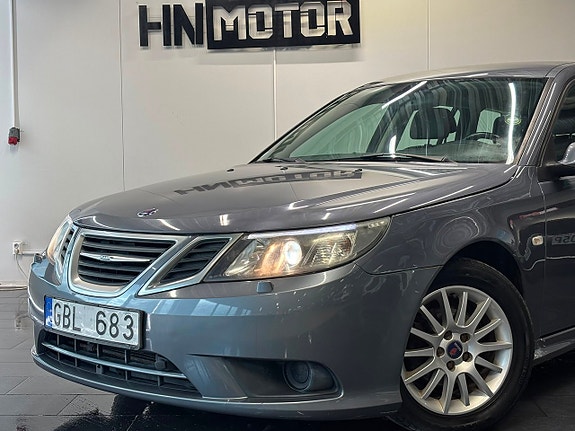 Saab 9-3 2 of 5