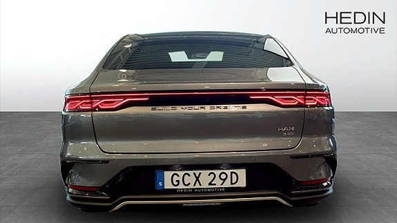 BYD Han 7 of 13