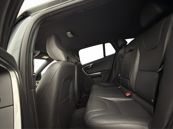 Volvo V60 16 of 29