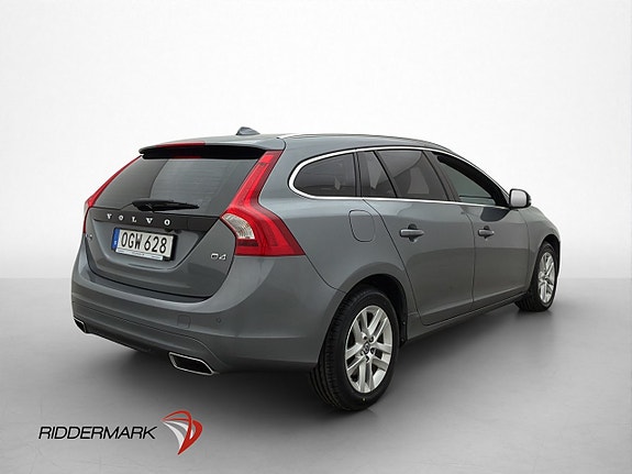 Volvo V60 8 of 29