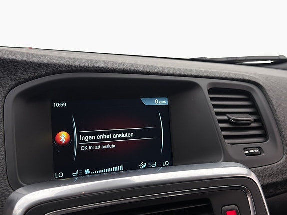 Volvo V60 23 of 29