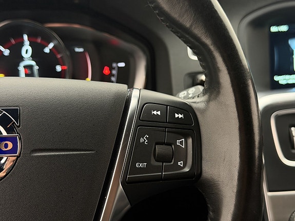 Volvo V60 28 of 29