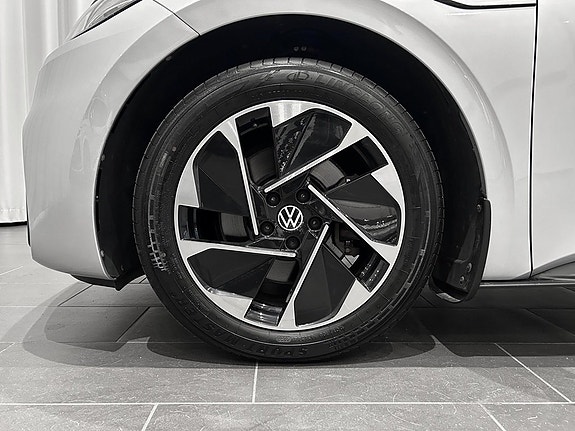 Volkswagen ID.3 5 of 5