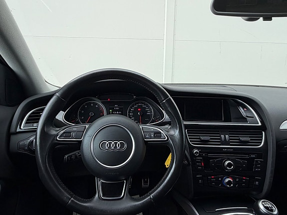 Audi A4 10 of 17