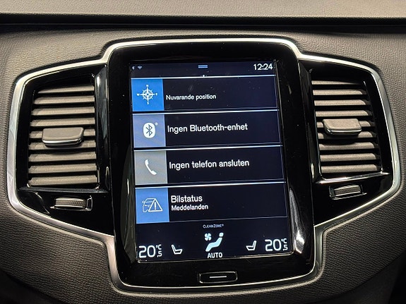 Volvo XC90 22 of 29