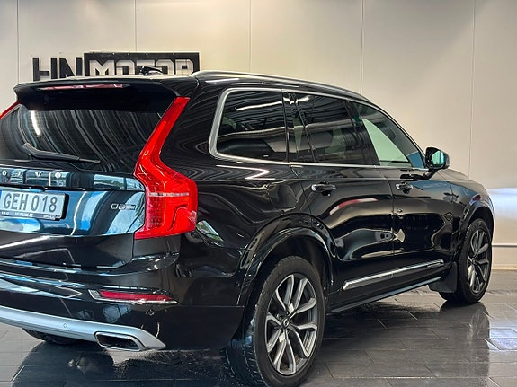 Volvo XC90 9 of 29