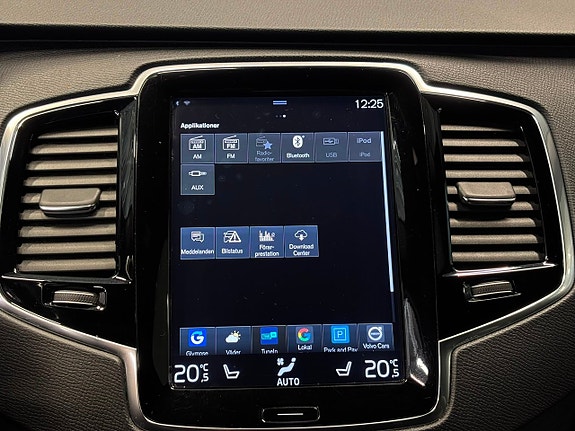 Volvo XC90 24 of 29