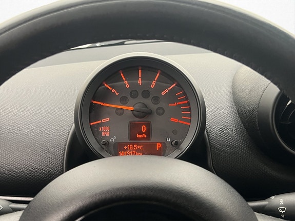 MINI Countryman Cooper 14 of 25