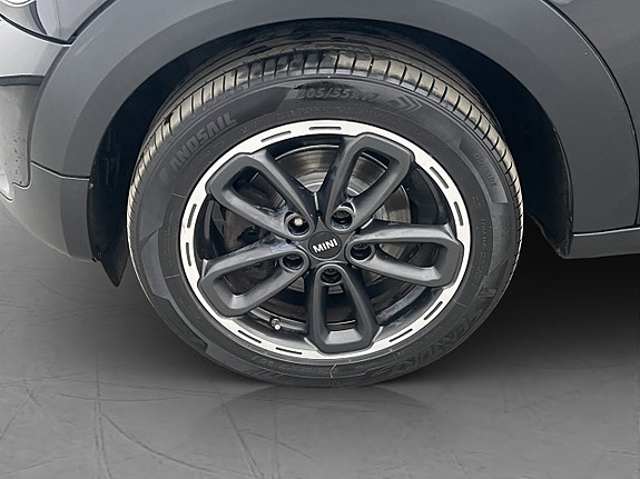 MINI Countryman Cooper 22 of 25