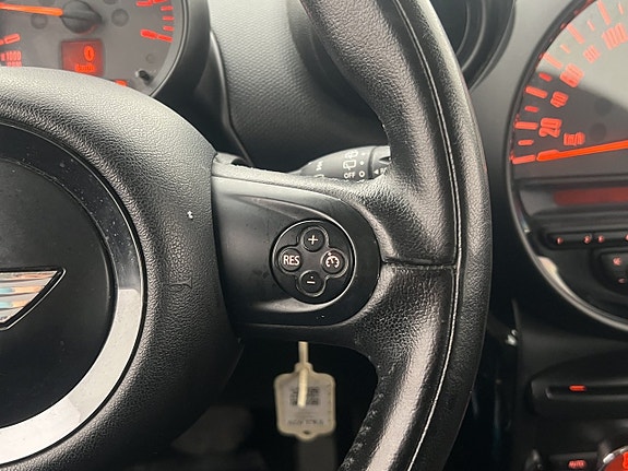 MINI Countryman Cooper 12 of 25