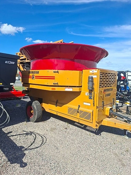 Haybuster H 1000 2 of 2