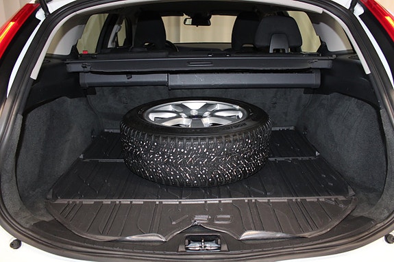 Volvo V60 12 of 26