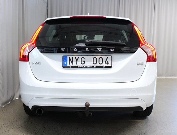 Volvo V60 4 of 5