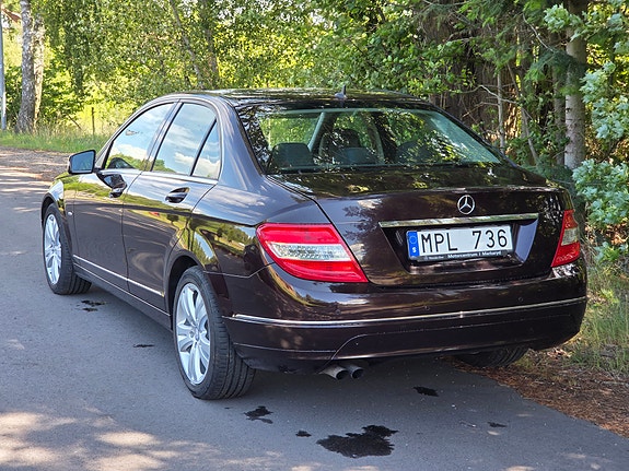 Mercedes-Benz C180 5 of 15