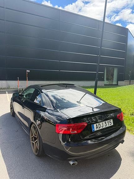 Audi A5 2 of 4