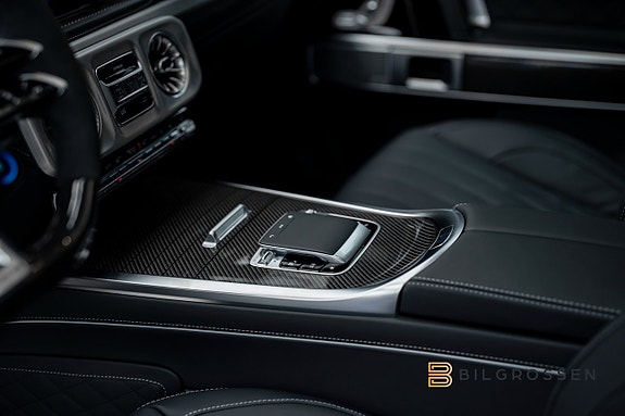 Mercedes-Benz G63 23 of 26