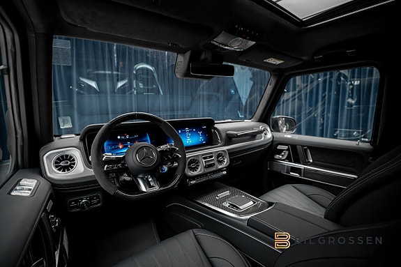 Mercedes-Benz G63 15 of 26