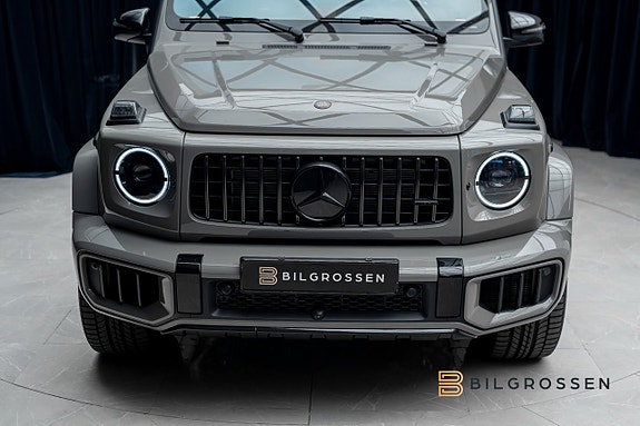 Mercedes-Benz G63 10 of 26